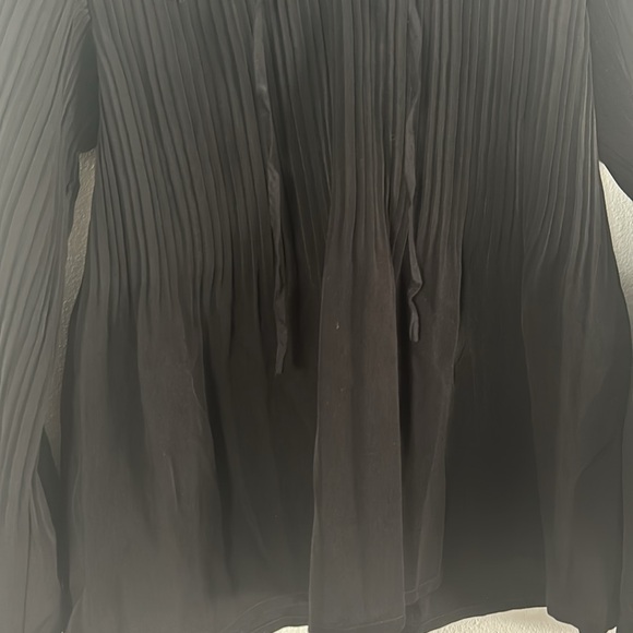 Maje Rockette Black Lace embroidered Peasant Shirt- EU size 1 1(US- S) - Picture 9 of 14